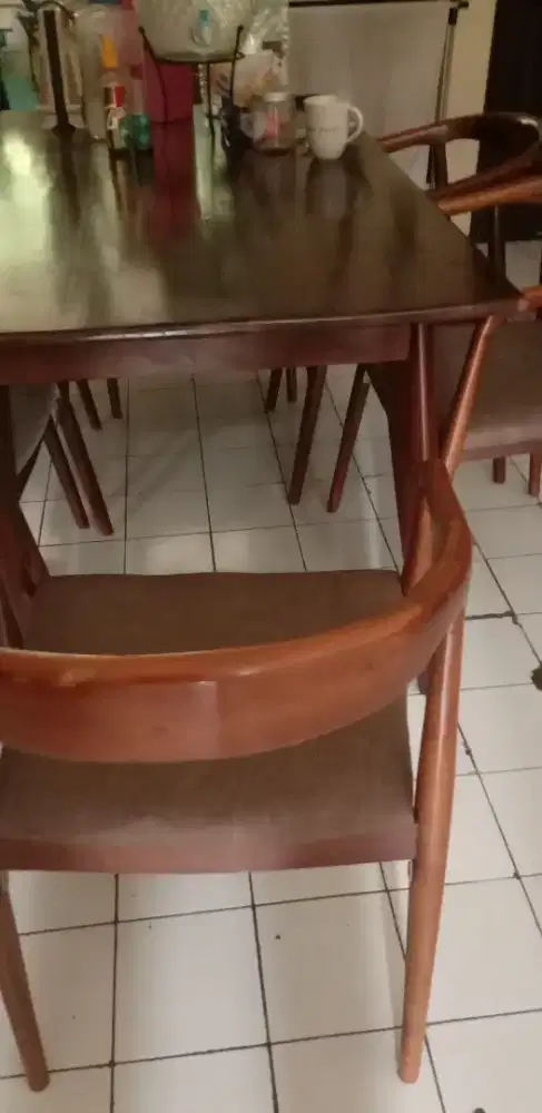 1 set meja makan