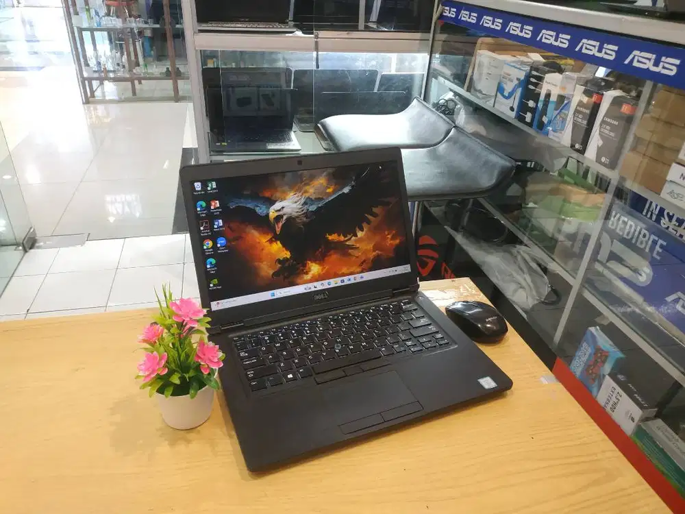 LAPTOP TINGGAL PAKE DELL LATITUDE 5490 CORE i7 GEN 8 RAM 8GB