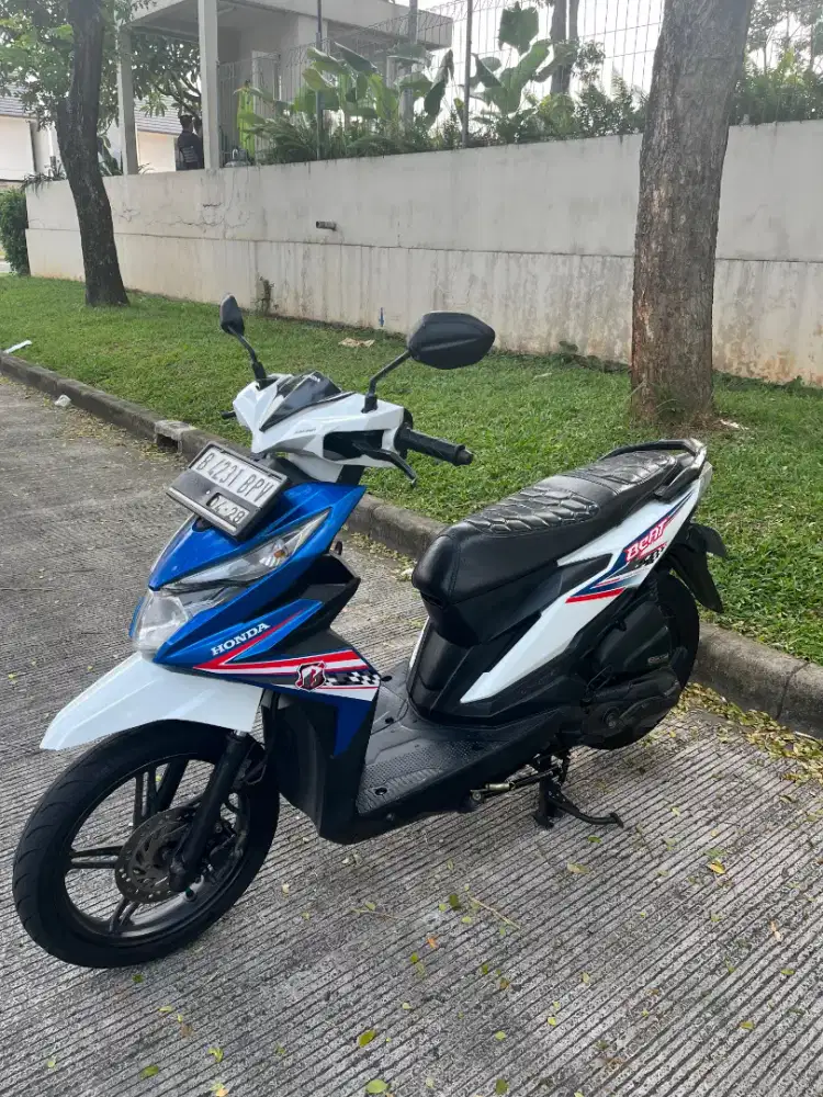 Beat ECO Old Cbs Biru Putih Glossy