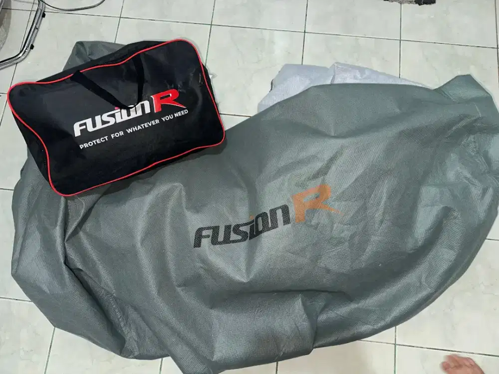 COVER / SARUNG MOBIL RUSH / TERIOS / AVANZA