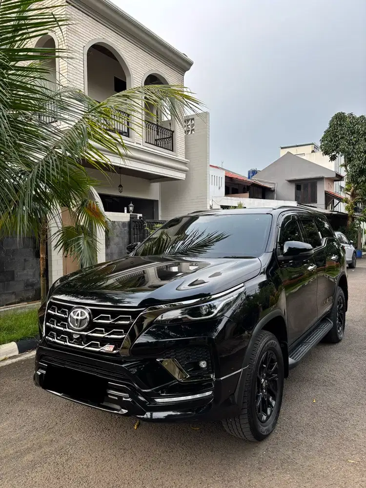 Toyota Fortuner 2023 Diesel