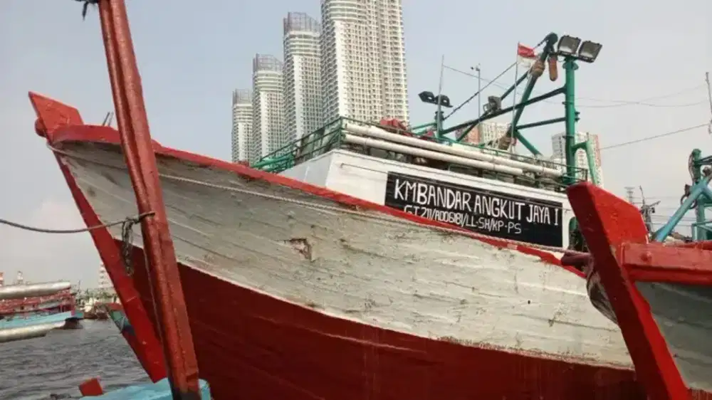 Loker kapal cakalang