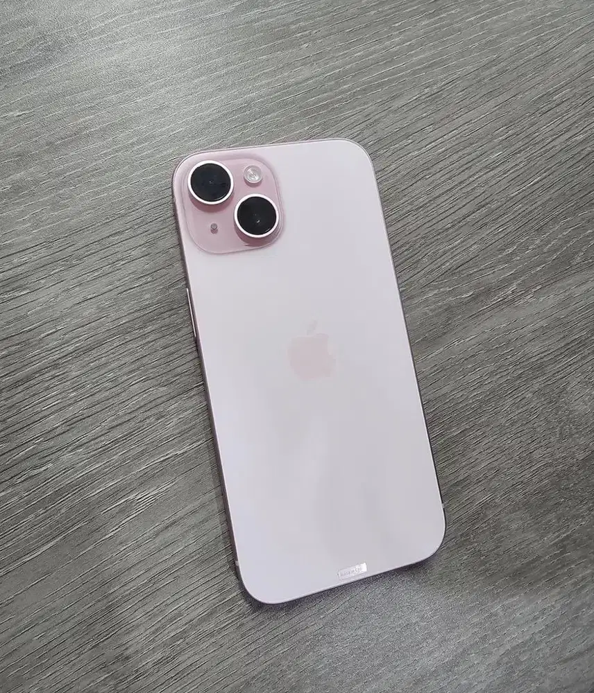 Apple iPhone 15 128 GB Resmi