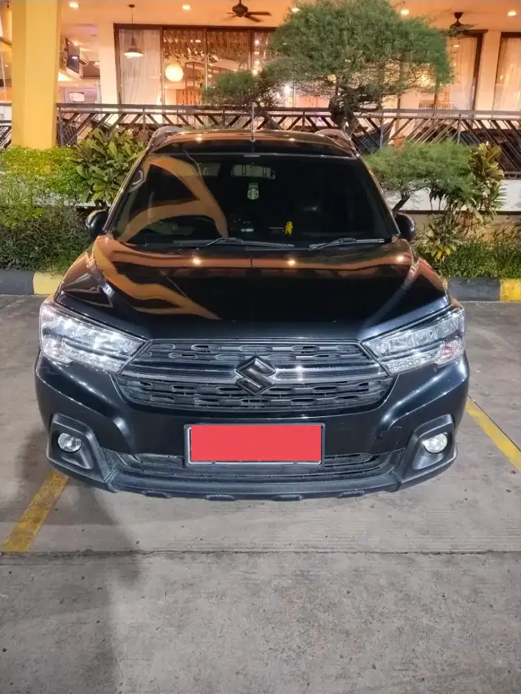 Mobil Suzuki XL7 2021