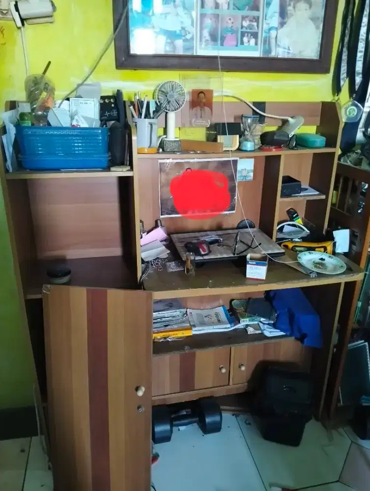 Lemari belajar gratis