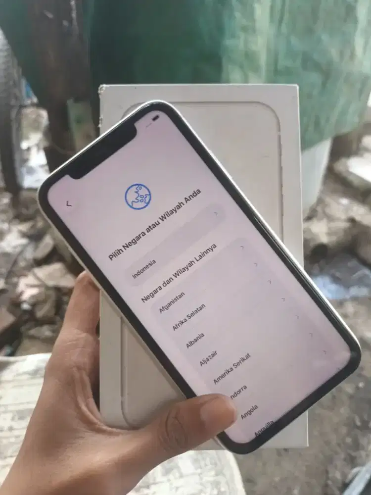 Iphone 11 lock icloud fisik mulus