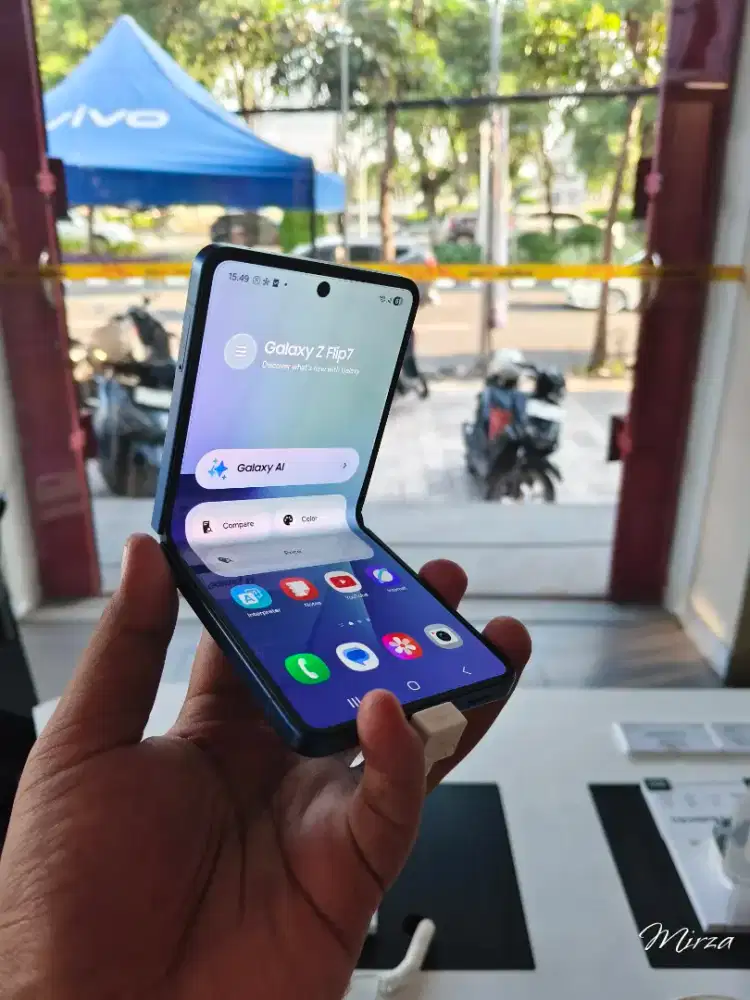 Samsung Galaxy Zflip 7,, bisa cicilan syarat KTP aja bisa DP 0%