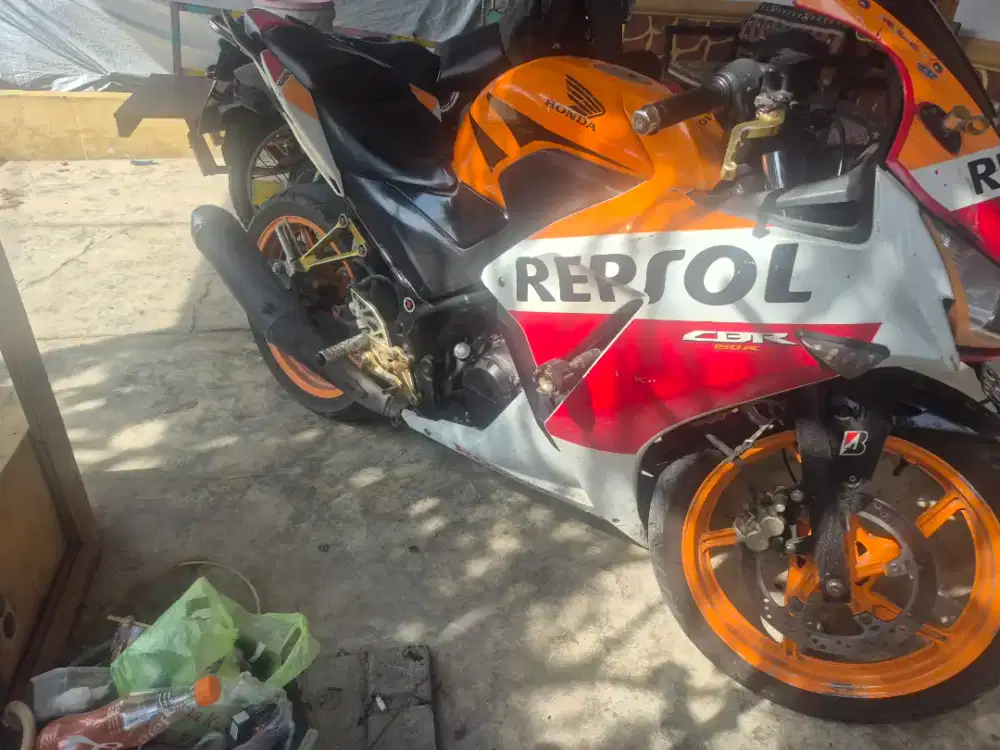 CBR K45 Repsol 2015