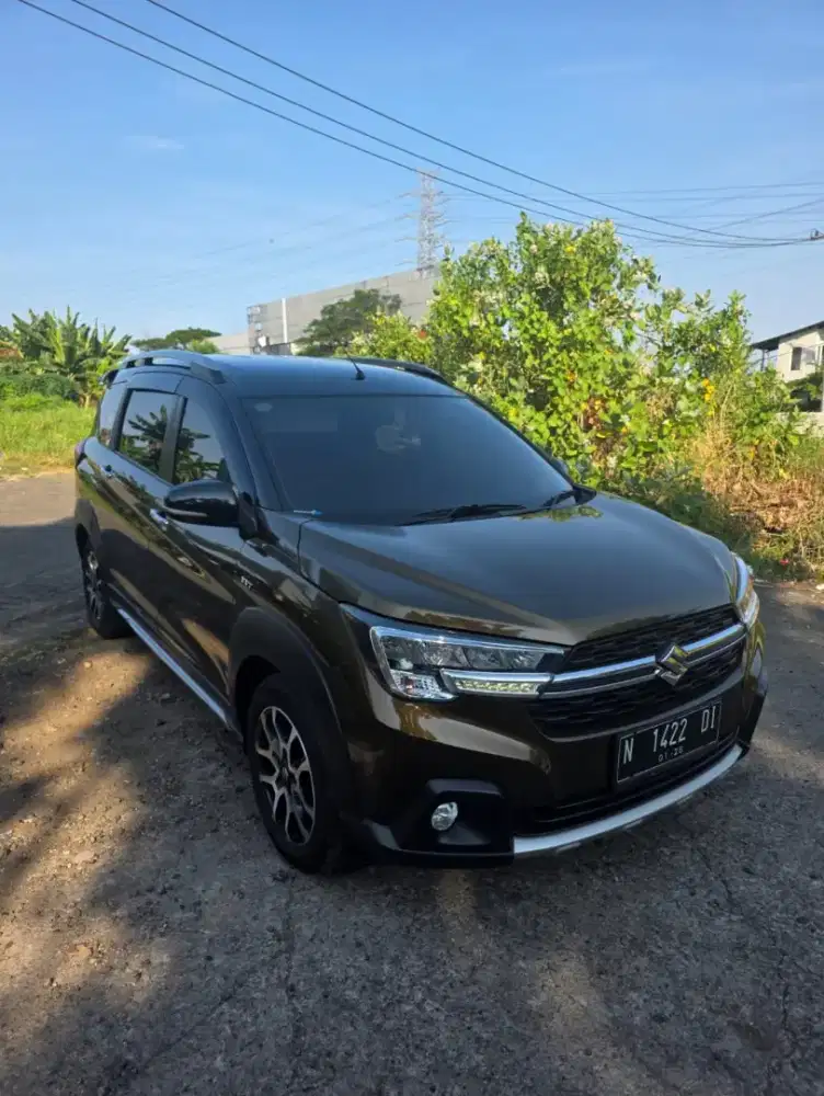 Mobil Suzuki XL7 Bronze Matic Alpha 2021 Mulus
