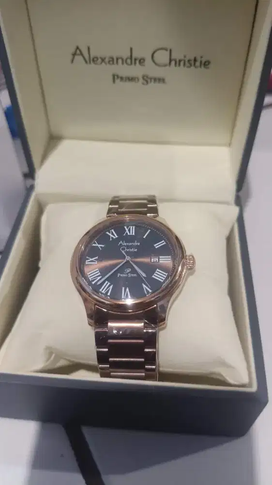 Jam Alexandre Christie