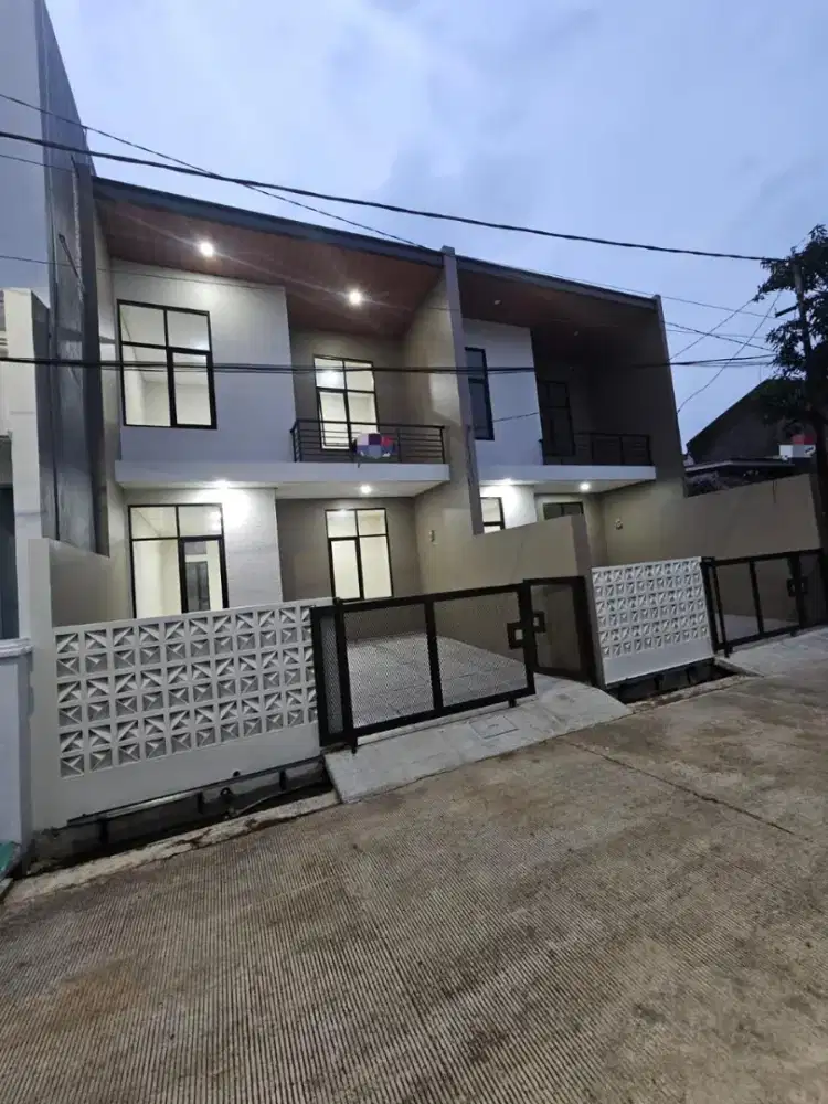 Dijual Cepat Rumah Baru 2 Lantai di Margahayu Raya