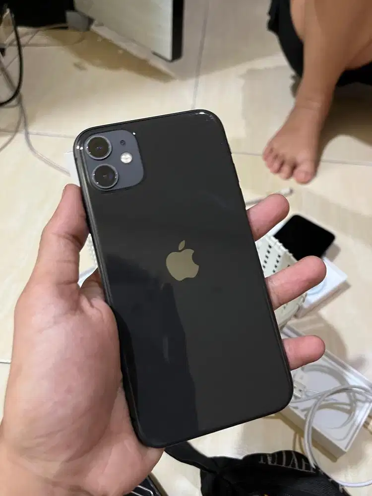 IPHONE 11 64GB REGIST