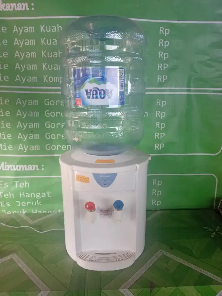 Dispenser Hot Normal Merk Miyako Bonus Galon Aqua