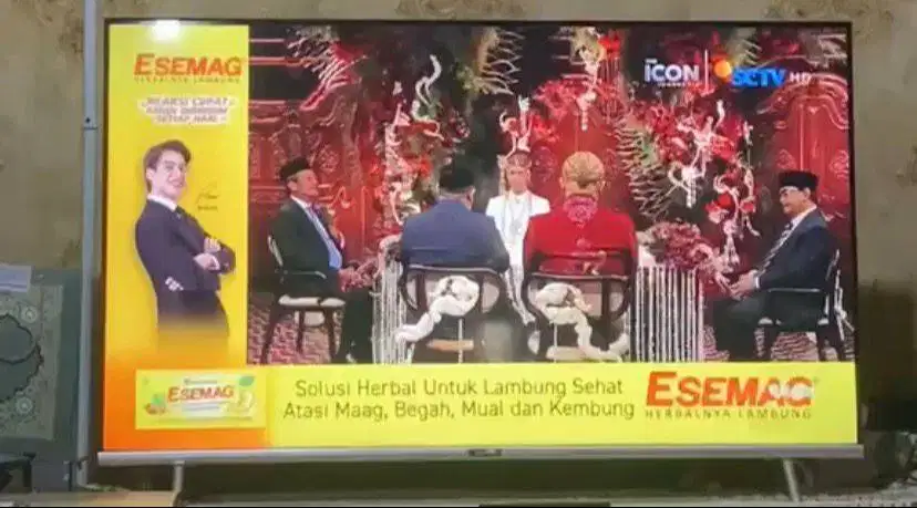 Dijual TV 43 Inch CooCaa, Rp. 2.000.000,- (Nego Tipis), Mulus No Minus