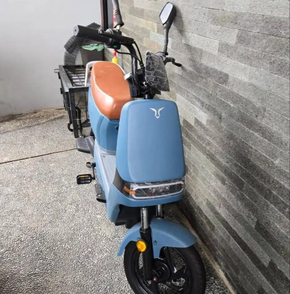 Jual Uwinfly D8D Sepeda Listrik Biru Tua