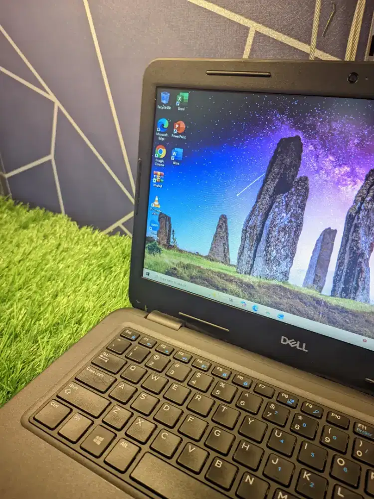 DELL LATITUDE INTEL CORE I5 RAM 8GB SSD 256GB SIAP PAKAI