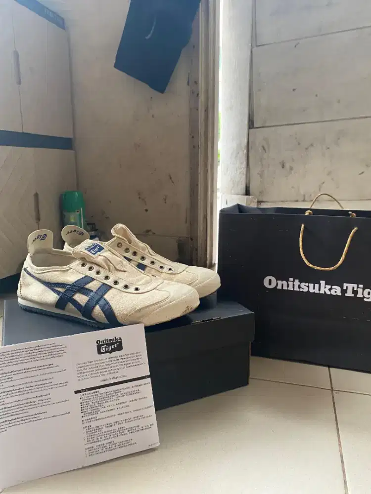 Onitsuka tiger ukuran 41