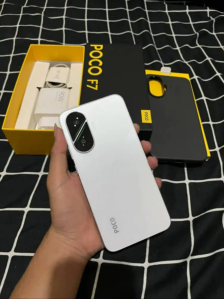 POCO F7 12GB/512GB LENGKAP