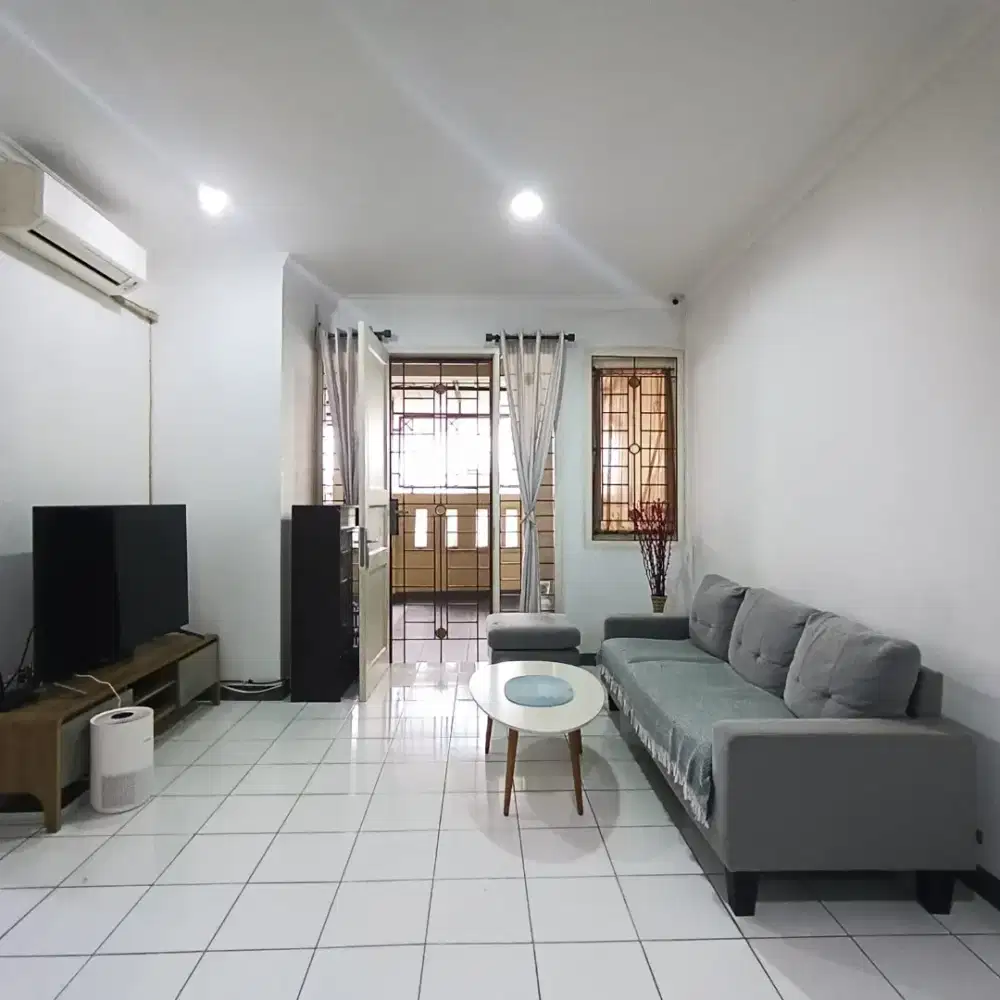 Rumah semi furnish minimalis, nego sampai deal!