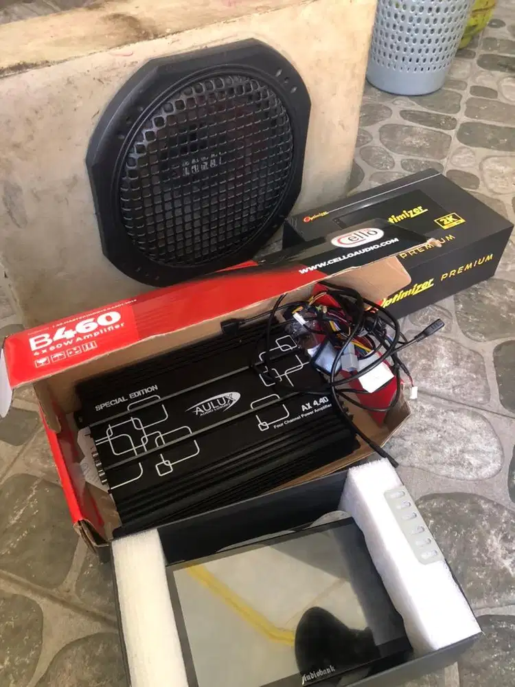 Audio mobil 1 set