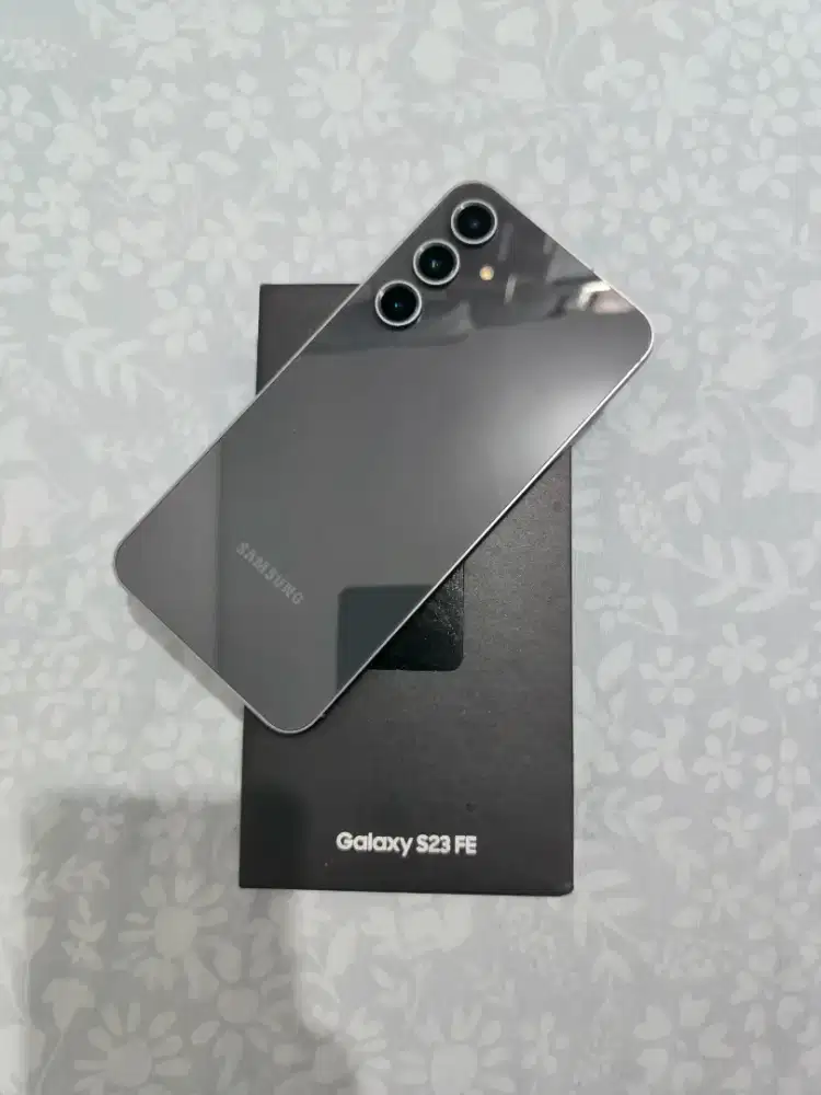 Samsung S23 FE 8/256