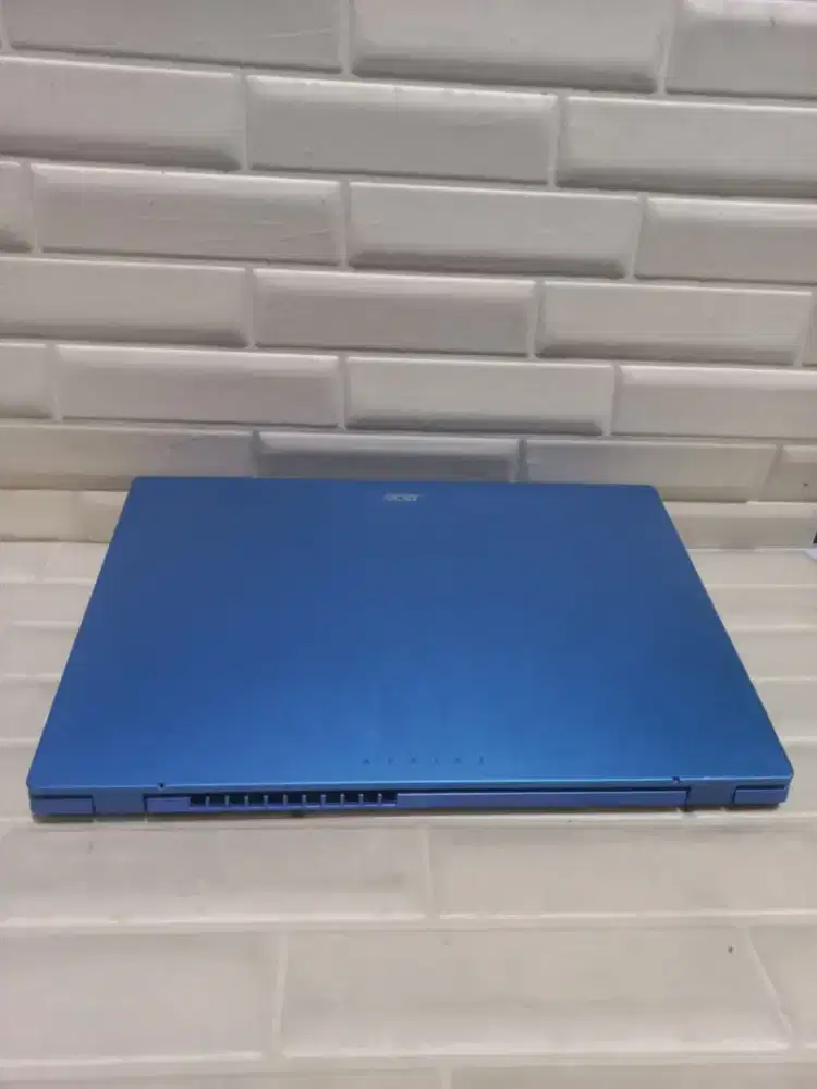 Laptop Acer Core i3 Gen 13 tahun 2023 SSD 512Gb