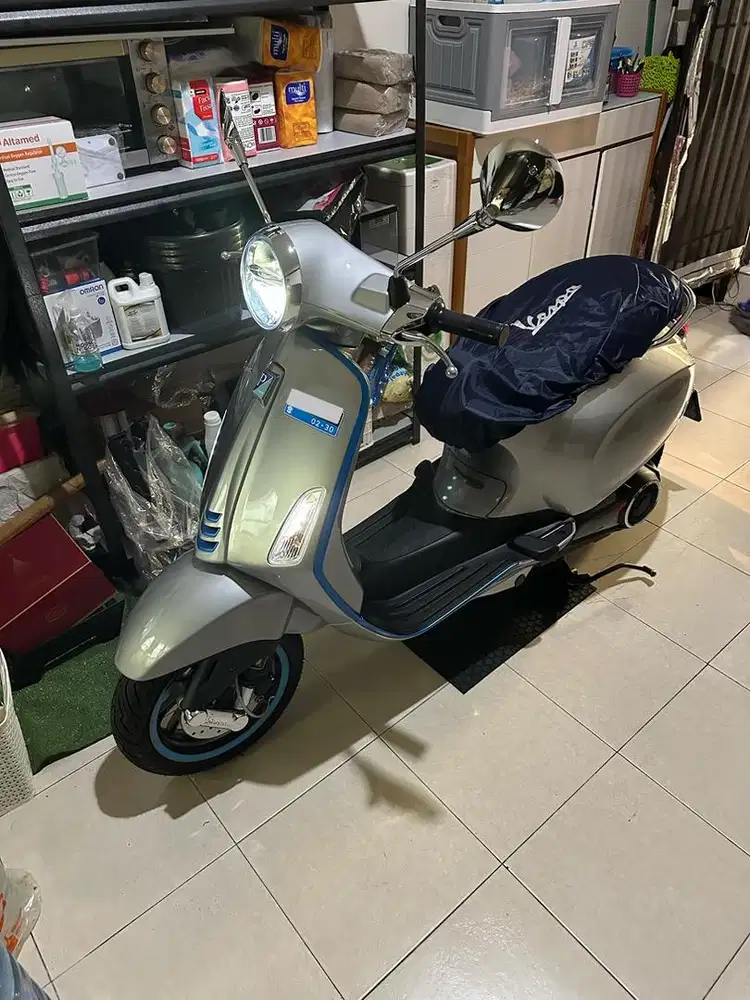 Vespa Elettrica 2023 Ev Vespa Listrik Kondisi 100% Like New No Minus