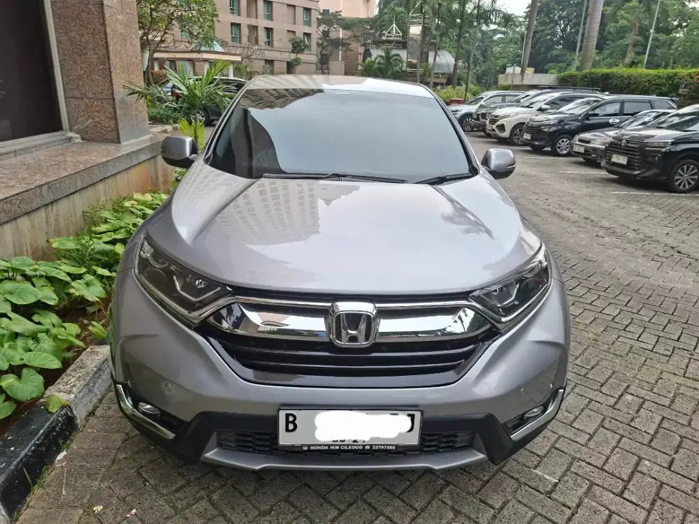 Honda. Crv. 2018. Turbo .1 . 5 cc .Abu abu tgn 1. Cat jamin asli tgn 1