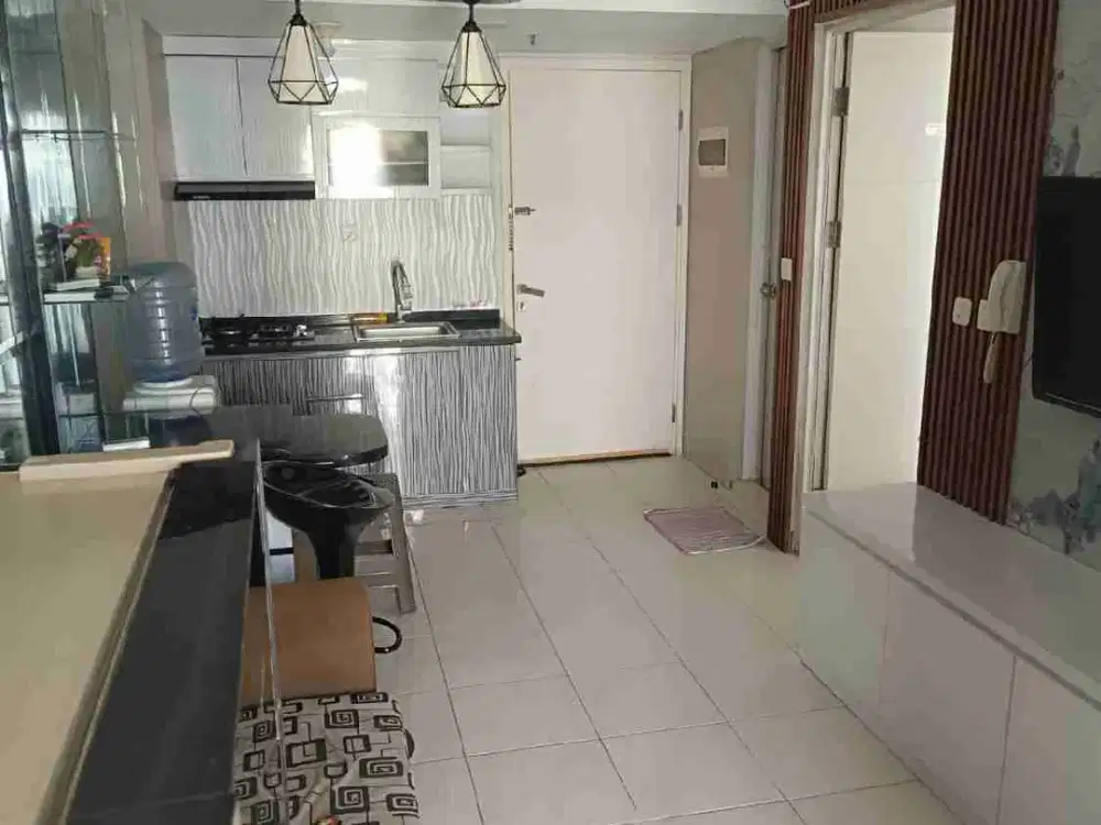 Di Jual Apartemen Springlake Furnished Murah di Summarecon Bekasi