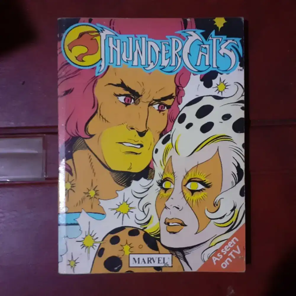 Buku komik Thundercats import