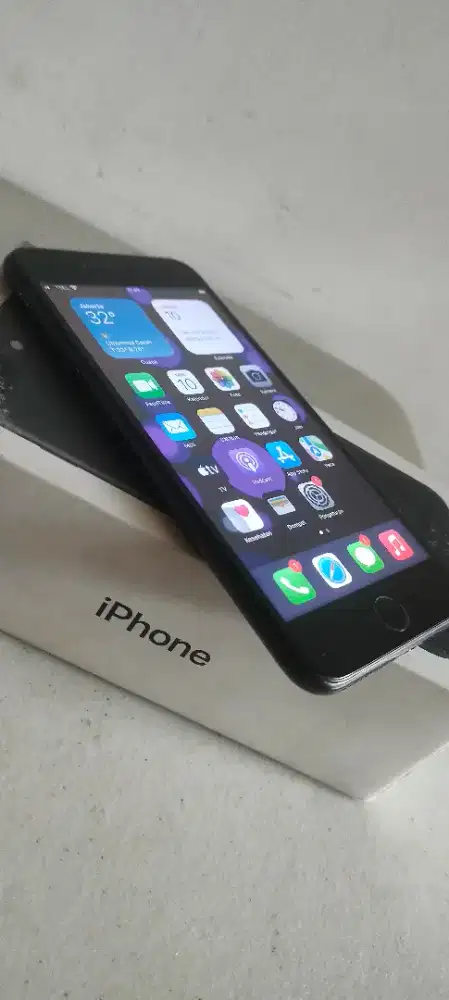 Jual iPhone 7Plus 256Gb black normall