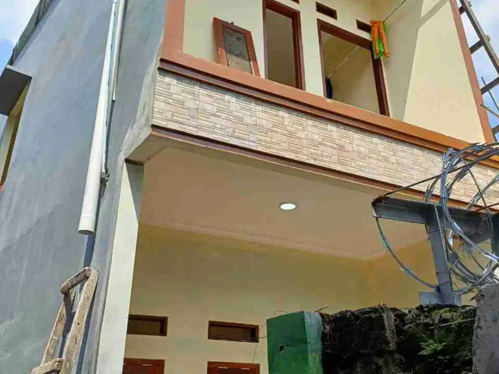 Rumah Murah 2 Lantai di Bintara