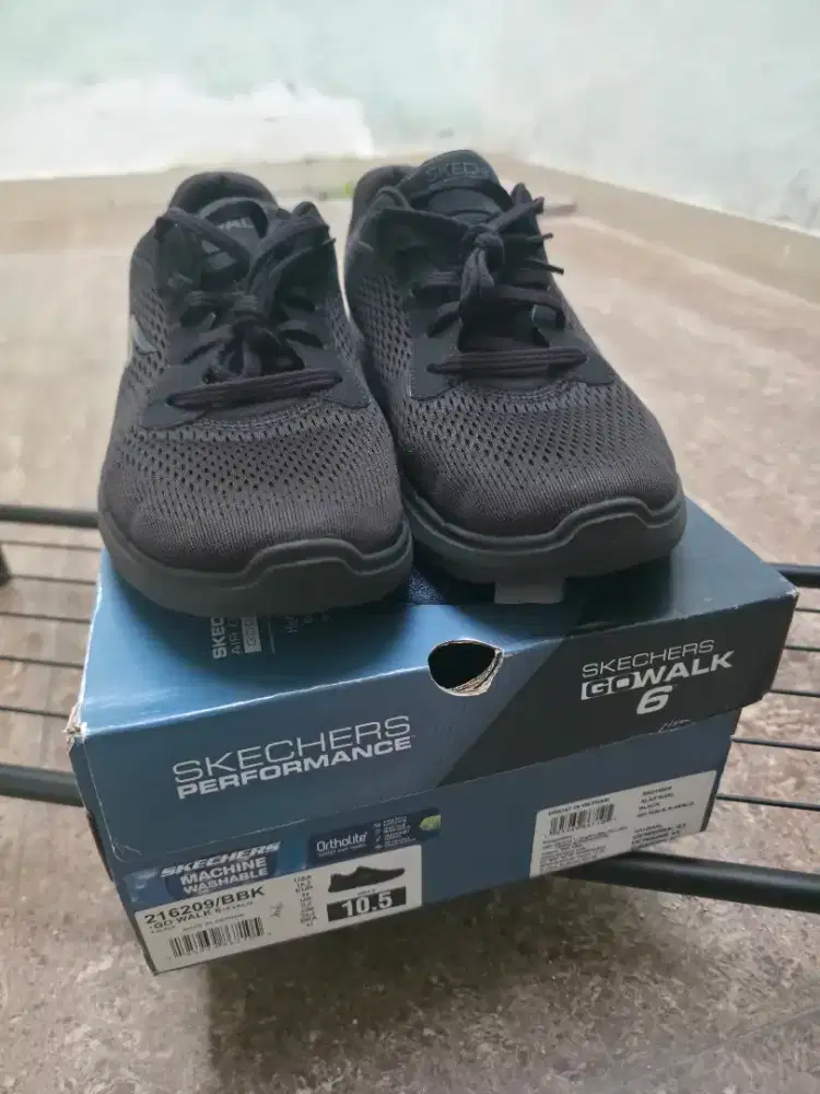 Skechers GoWalk 6 Perfomance Triple Black Hitam