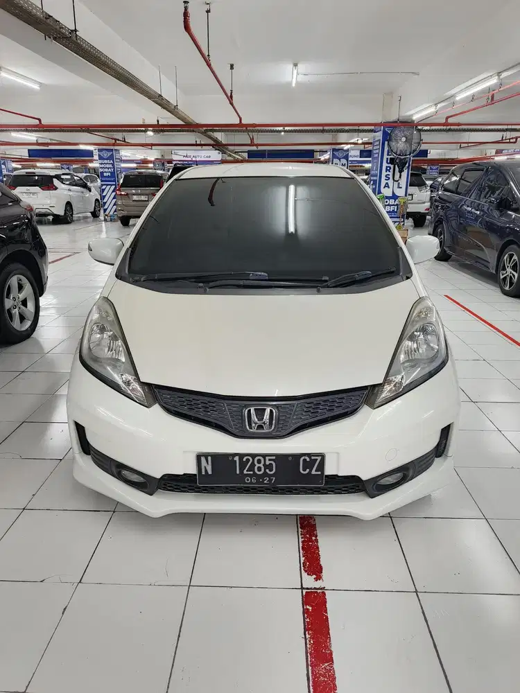 Jazz RS 2012 putih