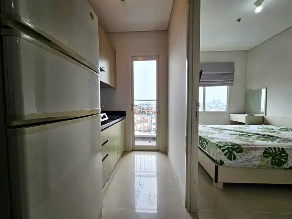 Apartemen Siap Huni Dengan View Juara! 1BR Madison Park Bright Modern Minimalist Living, Dekat Mall Central Park & Taman Anggrek
