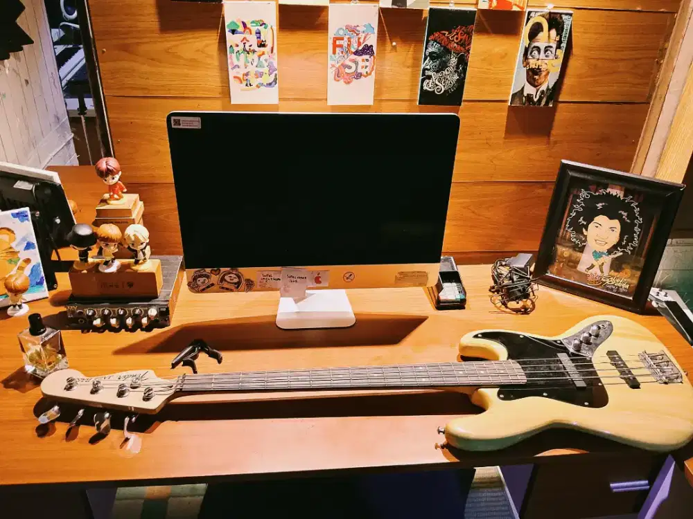 FEBDER JAZZ BASS CUSTOM