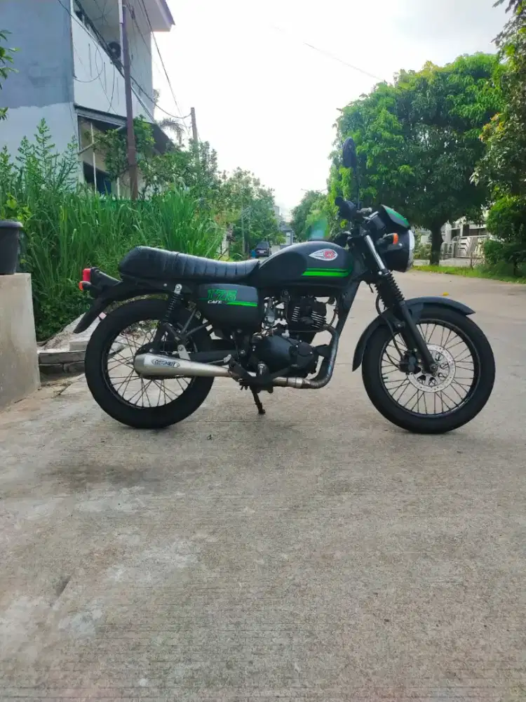 KAWASAKI W175 CAFE FULL ORI KM 18RB