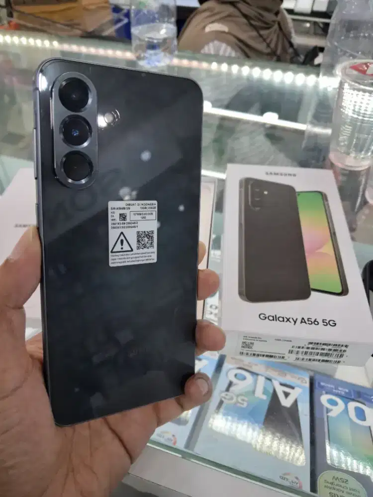Samsung a56 12/256gb sein like new, garansi on, fullset ori, no minus