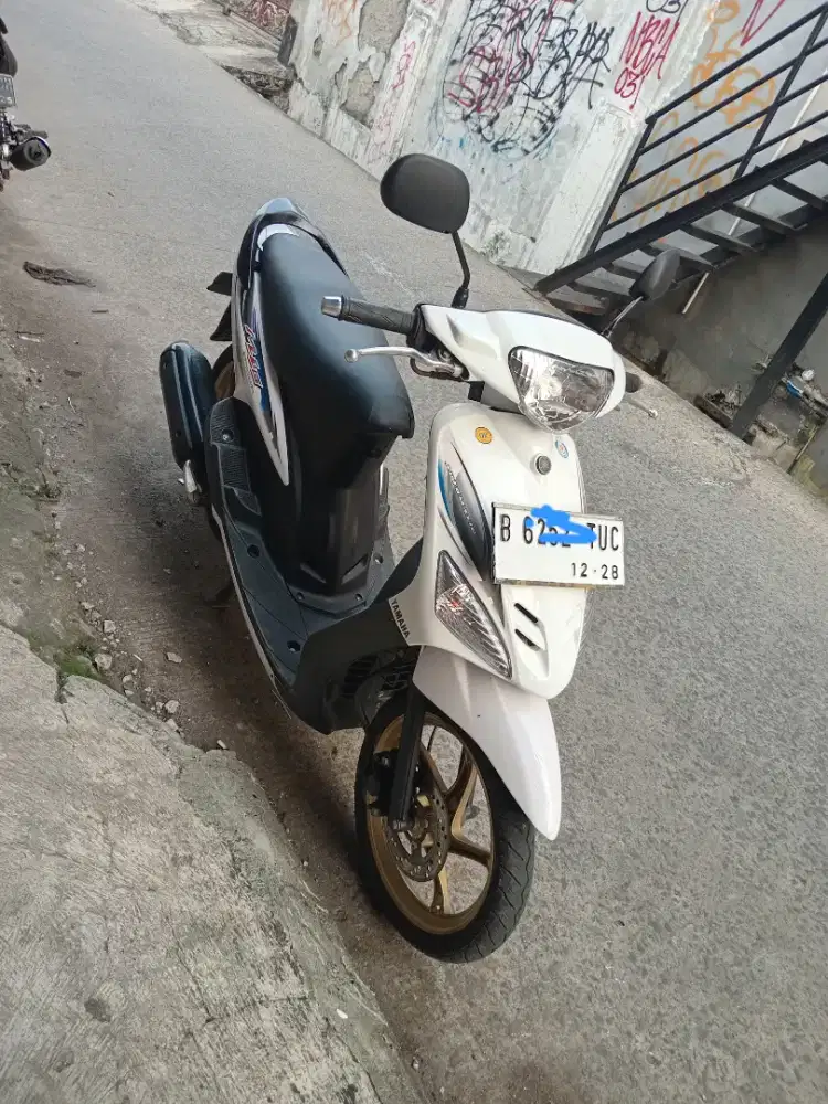 Mio 2008 surat lengkap b dki timur 5,8jjt bs tt