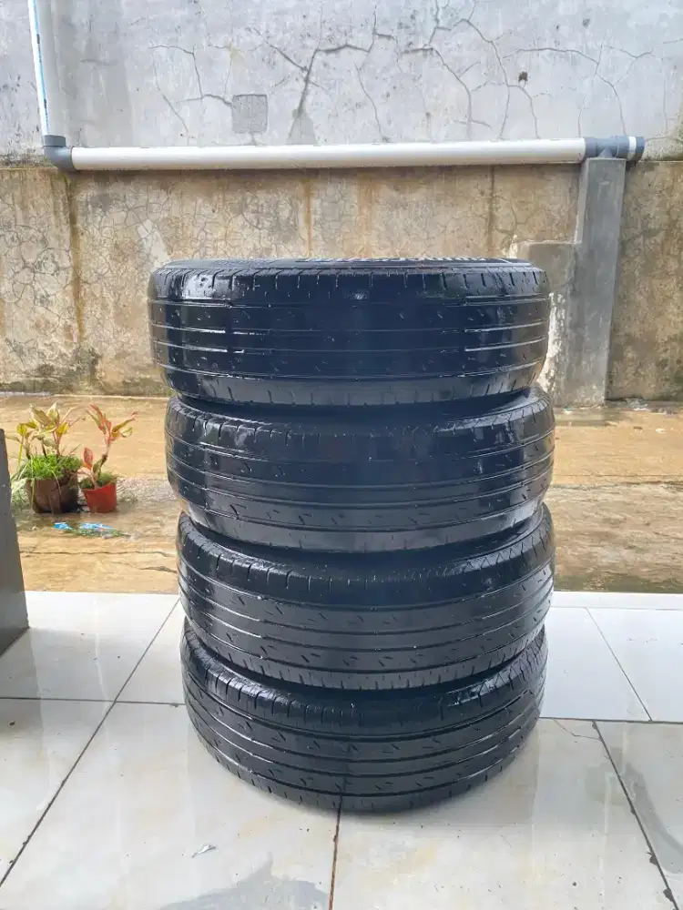 Ban bridgestone turanza r 15