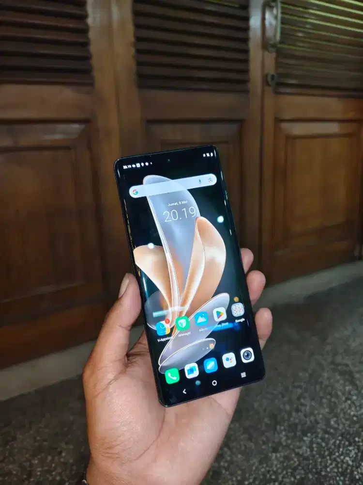 Vivo V29 12/512Gb