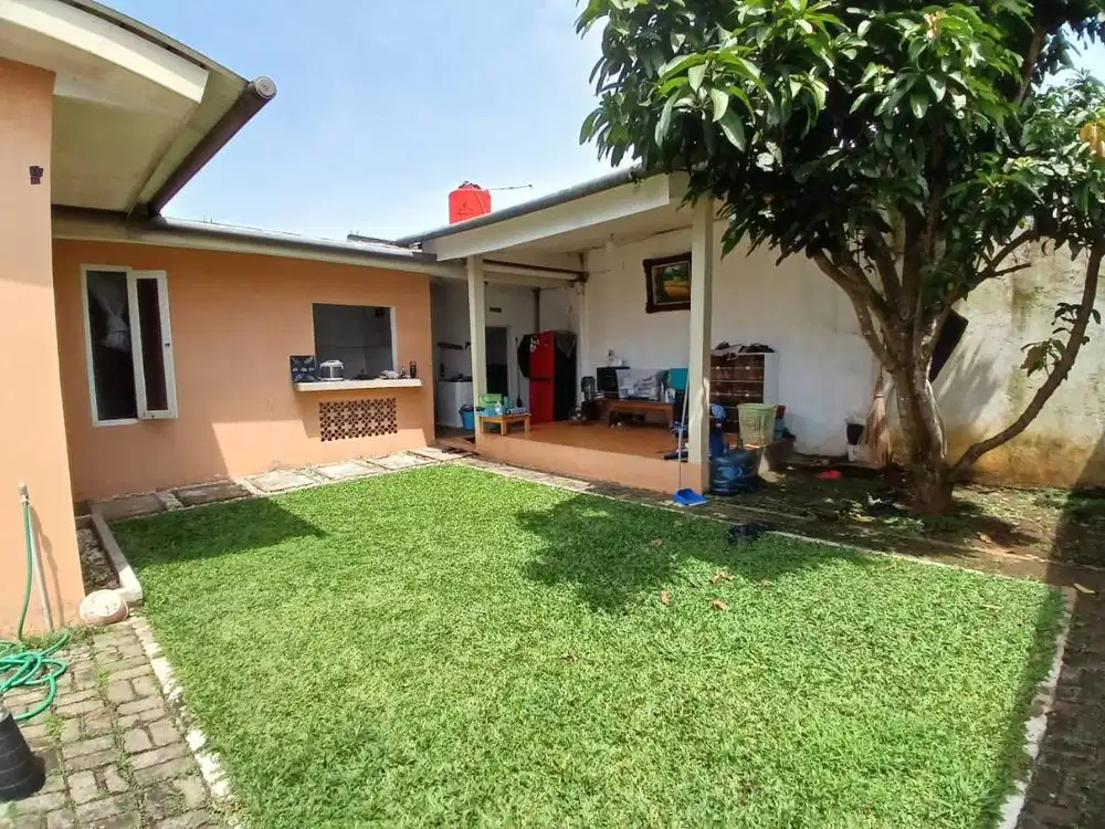 DIJUAL RUMAH HOOK, RENOVASI, ONE GATE, DIBAWAH PASARAN