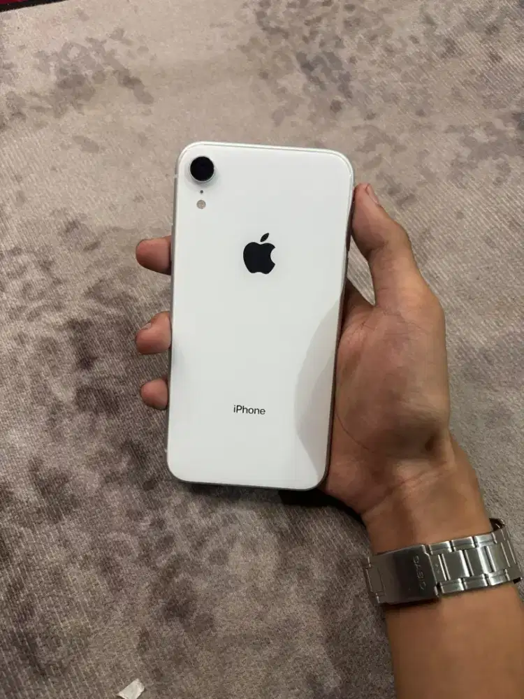 iPhone XR 64GB All Provider