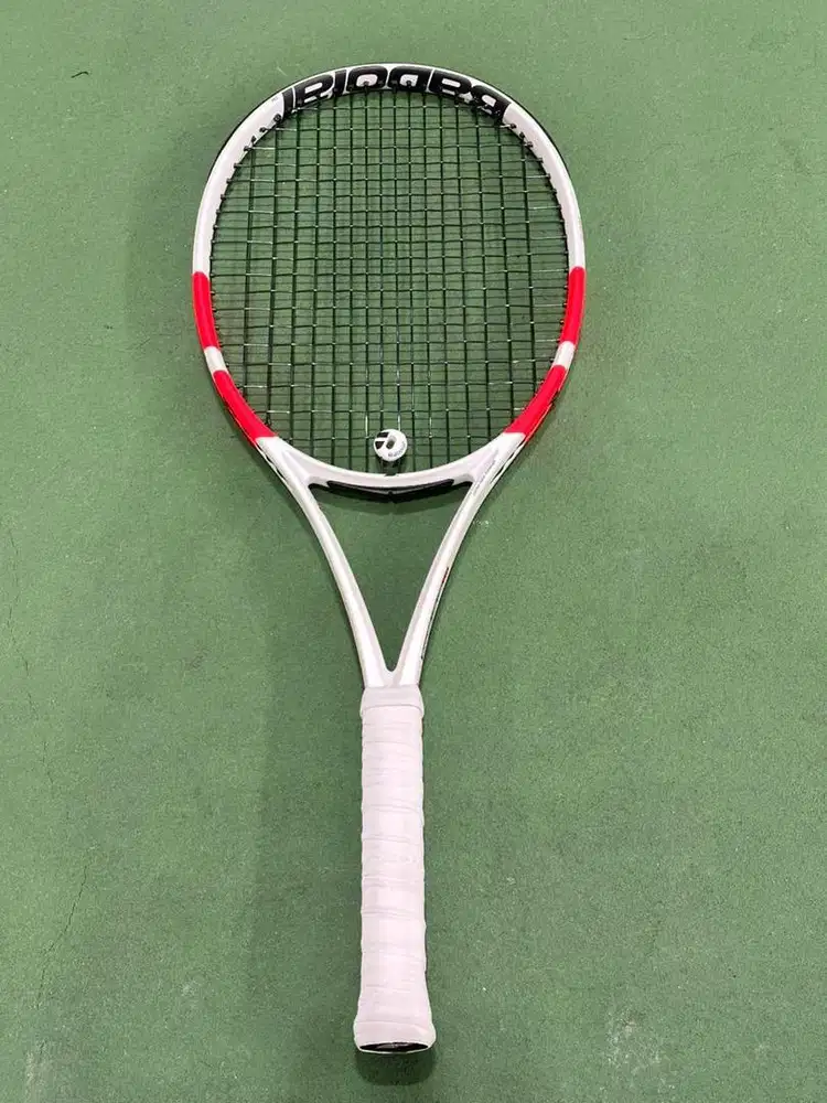 2024 Babolat Pure Strike Team (Gen 4)