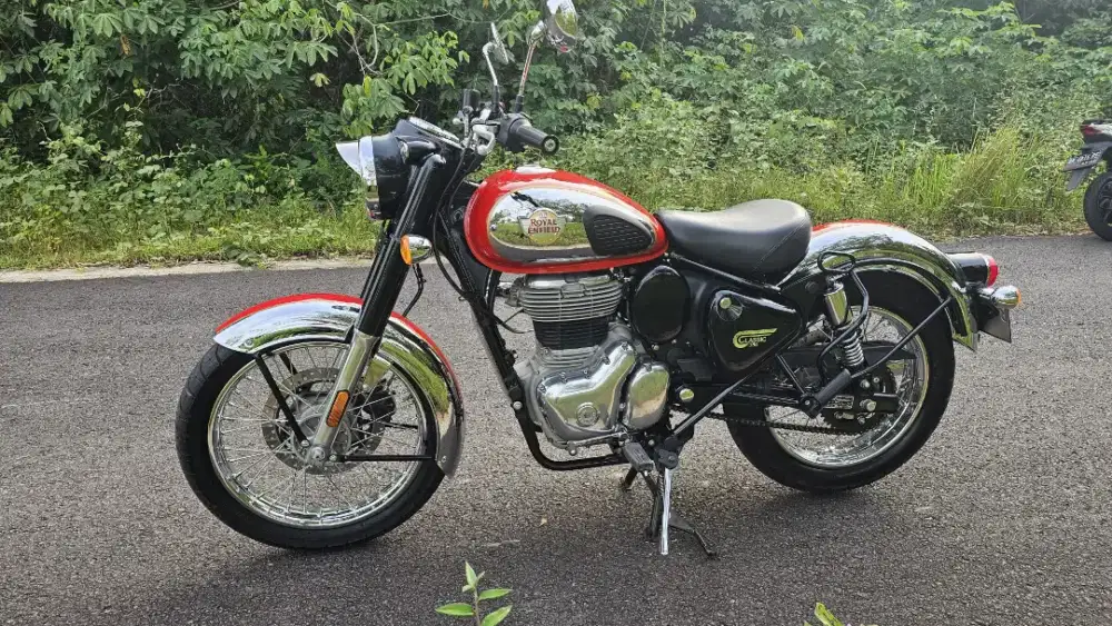 Royal enfield classic 350 tahun 2022 pekaian 2023 pajak hidup plat dki