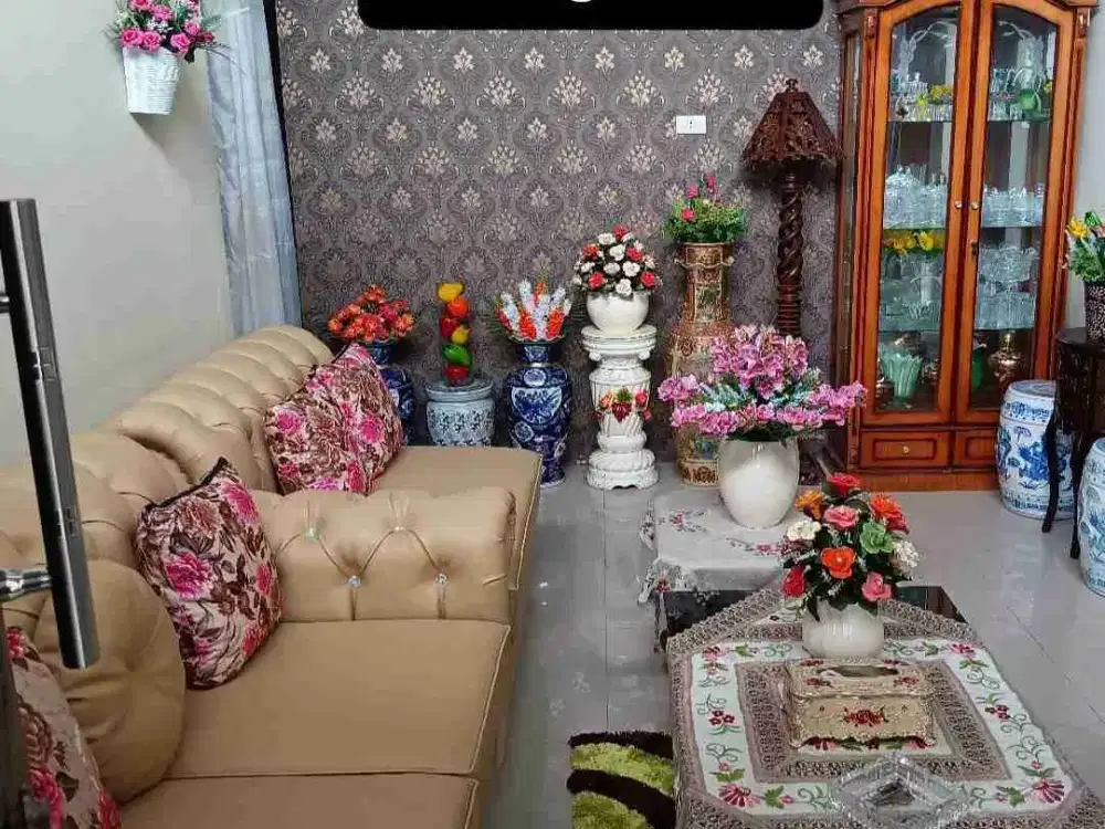 Dijual Rumah di Perumahan Britain House Alamanda Jl Alamanda / Kaharuddin Nasution Pekanbaru