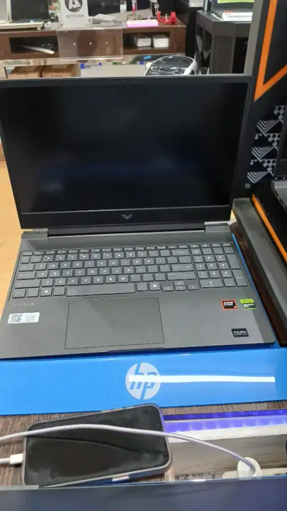 VICTUS GAMING 15 FB3150AX AMD RYZEN 5