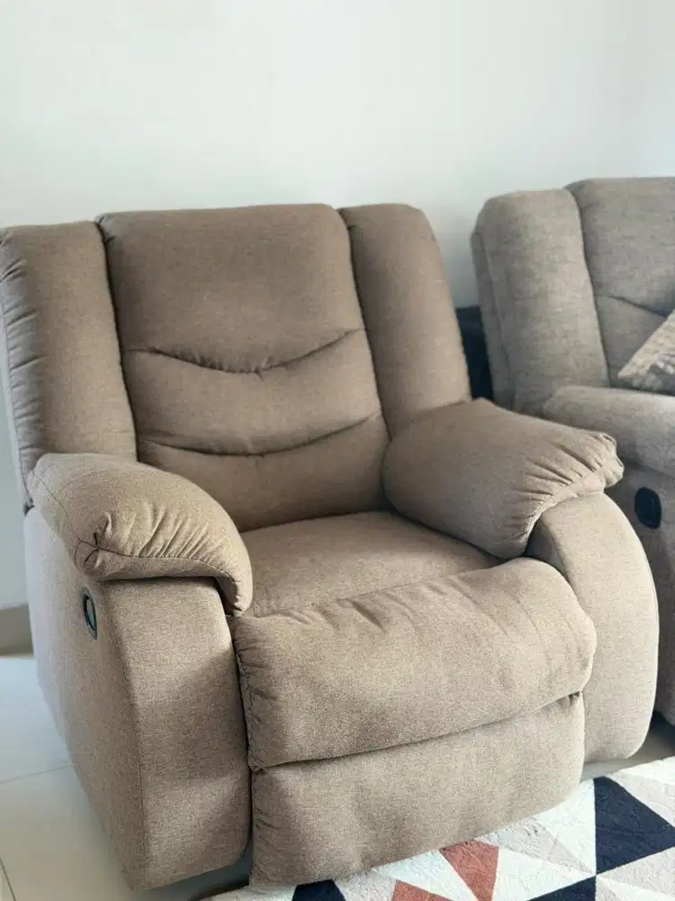Dijual sofa single legrest goyang