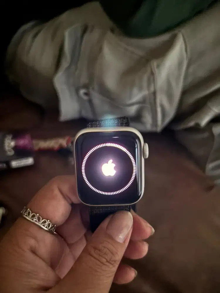 Apple watch SE seri 2