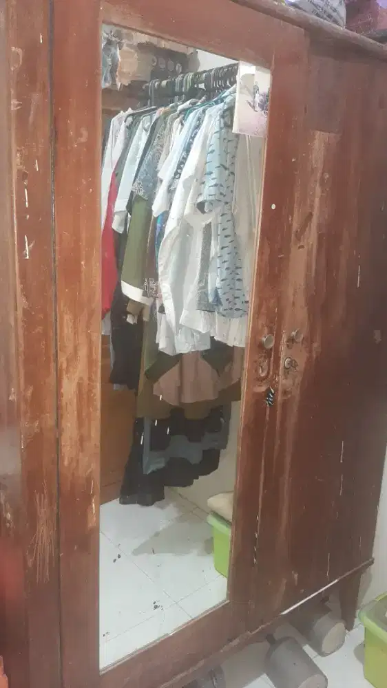 Dijual lemari jati